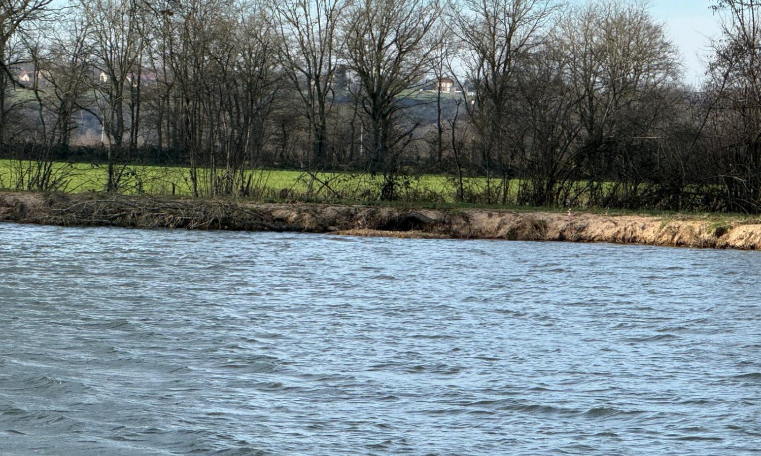 Poste 1 La Digue Les Etangs du Brionnais Pêche à la Carpe Specimen no kill Saône-et-Loire 71 (10)